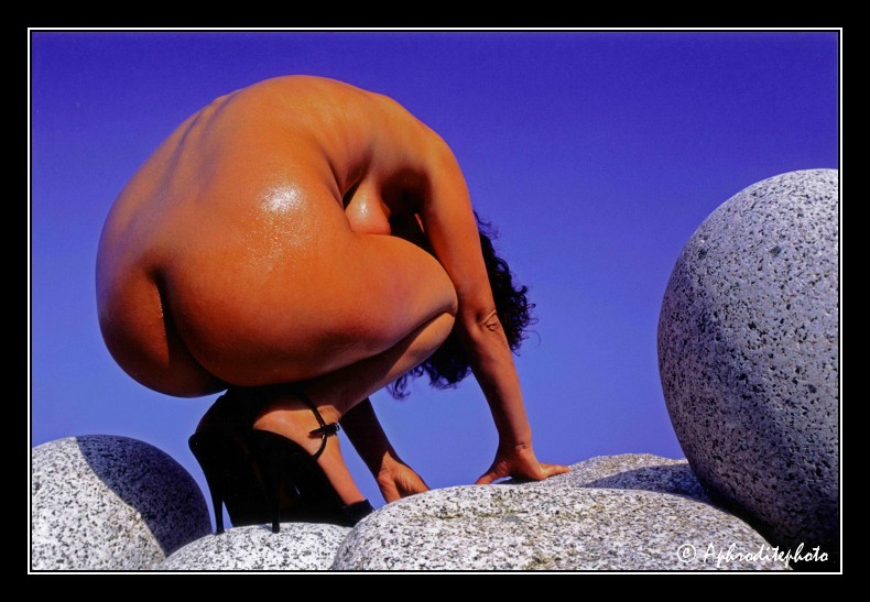 008 Les pierres de granite